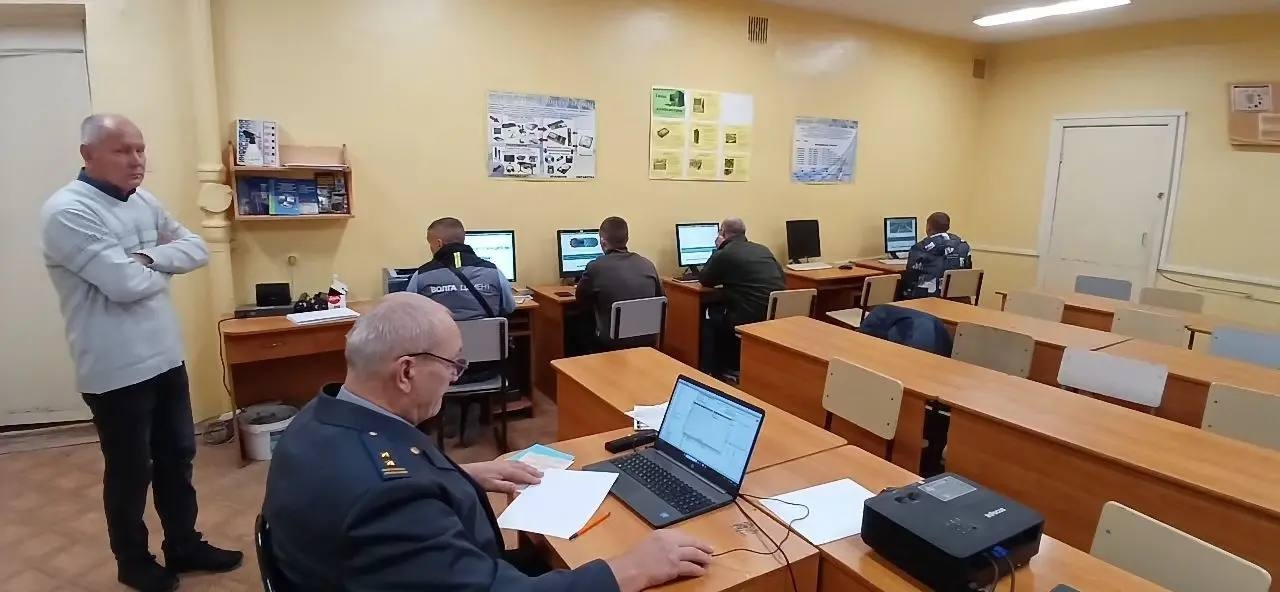 В БТА «Вольский филиал» прошли экзамены на право управления самоходной техникой.
