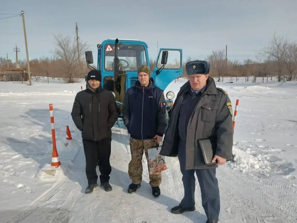 Экзамены завершились успешно.